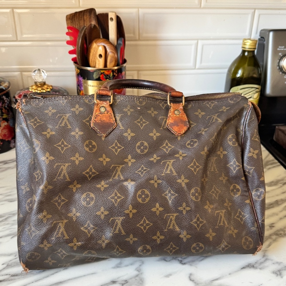 Louis Vuitton Speedy 35 – Vintage / Pre-Loved